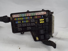 Load image into Gallery viewer, Fuse Box DODGE 1500 PICKUP 2004 - MRK311745