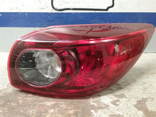 Load image into Gallery viewer, OUTER TAIL LIGHT LAMP Mazda 3 2014 14 Right - CTL312953