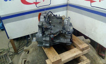Load image into Gallery viewer, Transmission Honda Civic 2004 - CTL315552