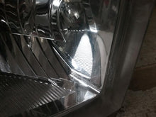 Load image into Gallery viewer, HEADLIGHT LAMP ASSEMBLY F250SD Pickup F350SD Pickup 11-16 Right - CTL317261