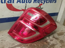 Load image into Gallery viewer, TAIL LIGHT LAMP ASSEMBLY Chevrolet Equinox 2016 16 2017 17 Right - CTL327238