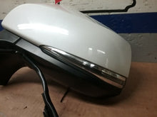 Load image into Gallery viewer, Side View Door Mirror HIGHLANDER 2021 - CTL329183