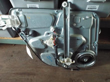 Load image into Gallery viewer, REAR WINDOW REGULATOR Kia Rondo 07 08 09 10 11 12 Right - MRK333410