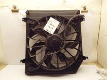 Load image into Gallery viewer, RADIATOR FAN ASSEMBLY Kia Sorento 2007 07 2008 08 2009 09 - MRK333476