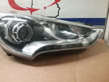 Load image into Gallery viewer, HEADLIGHT LAMP ASSEMBLY Hyundai Veloster 13 14 15 16 17 Right - CTL333833
