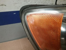 Load image into Gallery viewer, HEADLIGHT LAMP ASSEMBLY Kia Spectra 2005 05 2006 06 Right - CTL334258