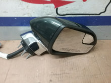 Load image into Gallery viewer, Side View Door Mirror Lincoln MKZ 2015 - CTL334284
