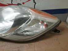 Load image into Gallery viewer, HEADLIGHT LAMP ASSEMBLY Yaris 2009 09 2010 10 2011 11 Right - CTL336868