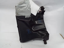 Load image into Gallery viewer, Air Cleaner Box Chevrolet Cruze 2014 - MRK343624