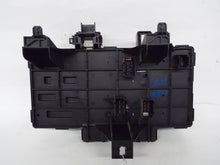 Load image into Gallery viewer, Fuse Box EXPEDITION 2006 - MRK347496