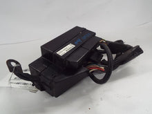 Load image into Gallery viewer, FUSE BOX Subaru Forester 2005 05 2006 06 2007 07 2008 08 - MRK349027