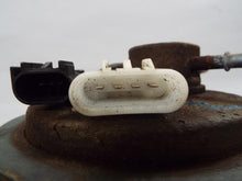 Load image into Gallery viewer, Fuel Pump EXPRESS 2500 VAN 2009 - MRK351928