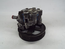 Load image into Gallery viewer, POWER STEERING PUMP Land Rover LR3 Range Rover Sport 2005 05 2006 06 07 08 09 - MRK354594