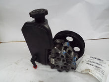 Load image into Gallery viewer, POWER STEERING PUMP Jeep Commander Grand Cherokee 2005-2010 - MRK358392