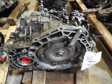 Load image into Gallery viewer, Transmission Kia Sorento 2017 - MRK369125