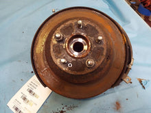 Load image into Gallery viewer, Rear Hub With Spindle Kia Sorento 2017 - MRK369134