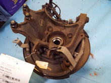 Load image into Gallery viewer, Rear Hub With Spindle Kia Sorento 2017 - MRK369135