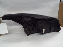 Load image into Gallery viewer, Headlight Lamp Assembly Kia Sorento 2017 - MRK369171