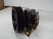 Load image into Gallery viewer, Power Steering Pump Dodge Magnum 2006 - MRK369328