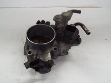 Load image into Gallery viewer, THROTTLE BODY Kia Sorento 2003 03 2004 04 2005 05 06 - MRK370463