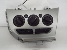 Load image into Gallery viewer, TEMPERATURE CONTROLS Ford Focus 2013 13 2014 14 - MRK372829
