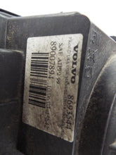 Load image into Gallery viewer, HEADLIGHT LAMP ASSEMBLY Volvo C70 S70 V70 XC70 01 02 03 04 Right - MRK373089