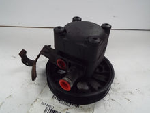 Load image into Gallery viewer, POWER STEERING PUMP Volvo S60 V70 S80 99 00 01 - 04 05 - MRK373095