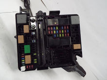 Load image into Gallery viewer, Fuse Box Hyundai Sonata 2018 - MRK373606