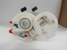 Load image into Gallery viewer, FUEL PUMP Cherokee 200 2014 14 2015 15 2016 16 2017 17 - MRK375453