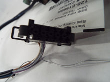 Load image into Gallery viewer, Side View Mirror Passat 1999 99 2000 00 01 02 03 Right - MRK375811