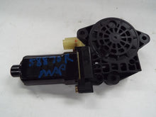 Load image into Gallery viewer, Power Window Motor Hyundai Tucson 2005 - MRK377334