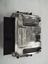 Load image into Gallery viewer, ECU ECM COMPUTER Ford Focus 13 14 15 16 17 - MRK377540