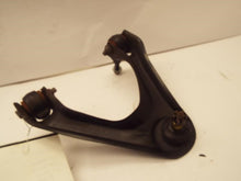 Load image into Gallery viewer, UPPER CONTROL ARM HONDA ACCORD OASIS 94 - 98 99 RIGHT - MRK378430