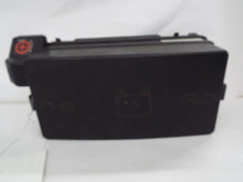 Load image into Gallery viewer, Fuse Box Chevrolet Equinox 2006 - MRK382304