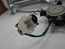 Load image into Gallery viewer, Front Window Regulator Stratus Eclipse Sebrings 2000 00 01 02 03 04 05 Right - MRK384151