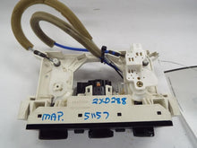 Load image into Gallery viewer, Temperature Controls Chrysler Sebring 2001 - MRK384235