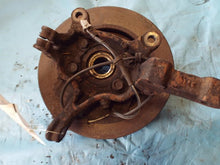 Load image into Gallery viewer, FRONT SPINDLE KNUCKLE Nissan Sentra 07 08 09 10 11 12 Right - MRK390614