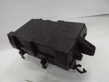 Load image into Gallery viewer, Fuse Box EXPRESS 2500 VAN 2005 - MRK390880