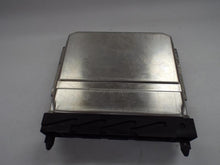 Load image into Gallery viewer, ECU ECM COMPUTER Volvo S60 V70 S80 XC90 2002 02 03 - 04 - MRK395227