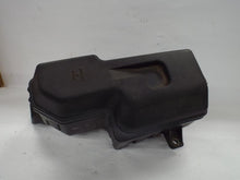 Load image into Gallery viewer, Fuse Box Toyota Celica 2001 - MRK404202