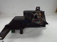 Load image into Gallery viewer, Fuse Box Toyota Celica 2001 - MRK404202