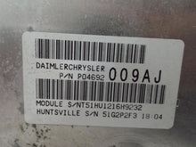 Load image into Gallery viewer, Fuse Box Dodge Dakota 2006 - MRK404958