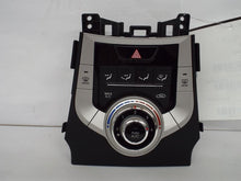 Load image into Gallery viewer, TEMPERATURE CONTROLS Hyundai Elantra 2011 11 2012 12 2013 13 - MRK405458
