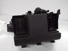 Load image into Gallery viewer, Fuse Box Lincoln MKZ 2013 - MRK408474