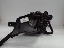 Load image into Gallery viewer, FUSE BOX Hyundai Sonata Sonata Hybrid 2015 15 - MRK416755