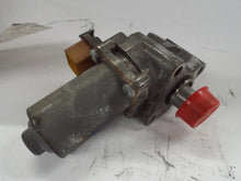 Load image into Gallery viewer, TRANSFER CASE ACTUATOR MOTOR 325ci 325i 328i 330ci 330i 330xi 335i 06-13 - MRK421465