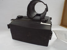 Load image into Gallery viewer, Fuse Box Buick Lesabre 2000 - MRK421536