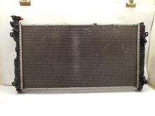 Load image into Gallery viewer, Radiator Dodge Caravan 2005 - MRK421830