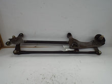 Load image into Gallery viewer, WIPER TRANSMISSION Camry 2002 02 2003 03 04 05 06 - MRK421879