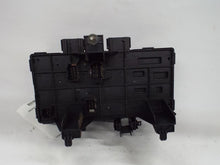 Load image into Gallery viewer, Fuse Box FORD F150 PICKUP 2004 - MRK423251